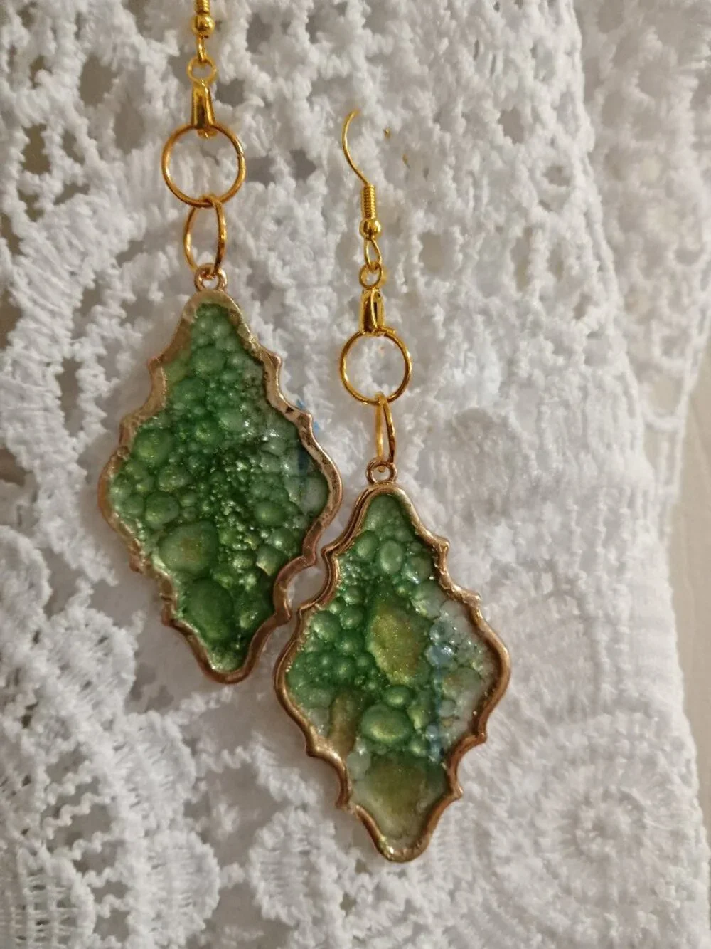 RESIN EARRINGS